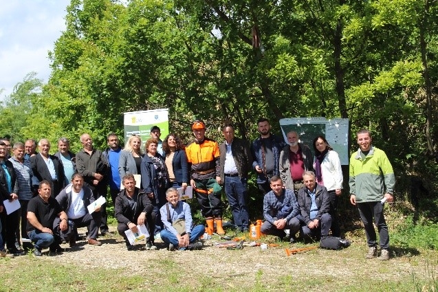 Swedish representatives visit two Sida-funded projects in Kosovo