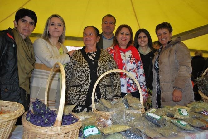 Working with producer groups to promote local products